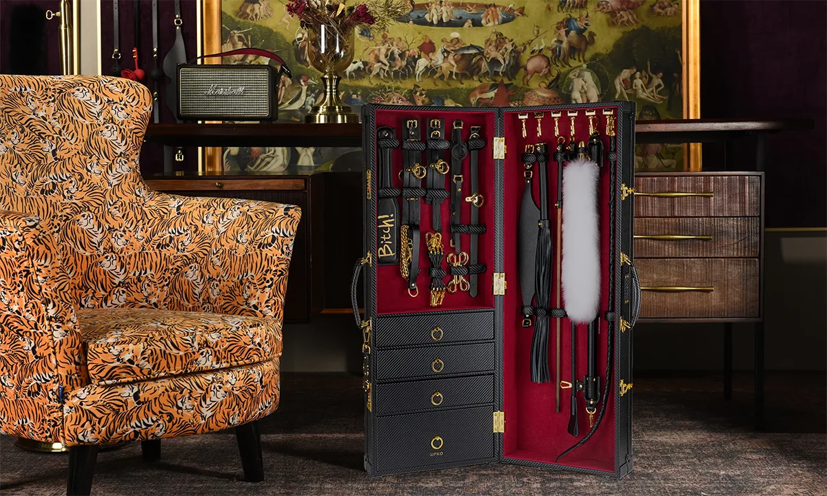 REALINGは高級SMブランドUPKOと戦略的パートナーシップを締結。