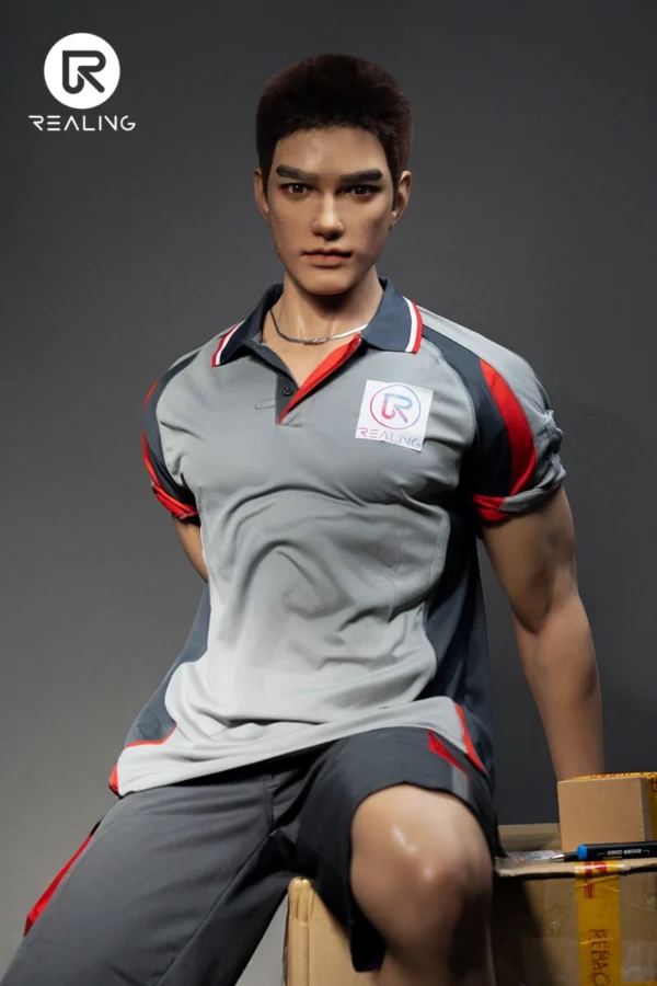 赤獒 配達員 185cm