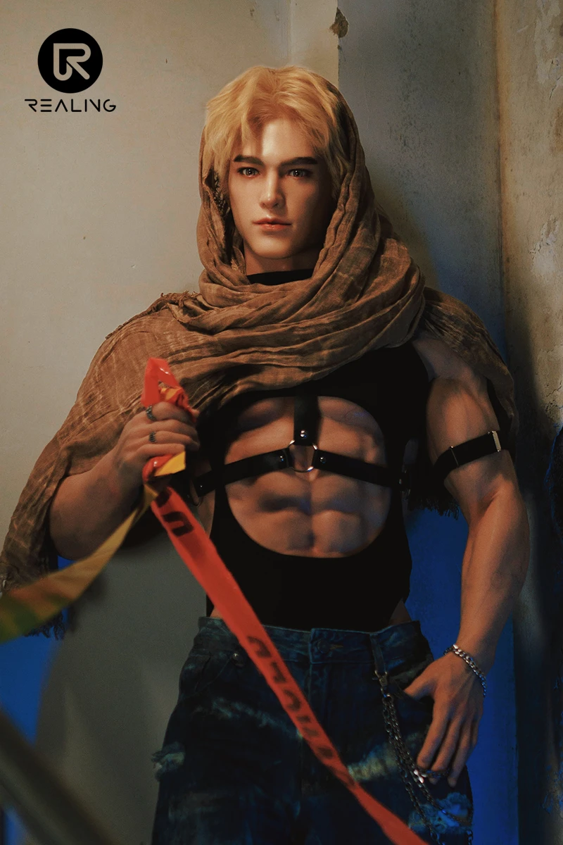 震梟 仮面の男爵 178cm